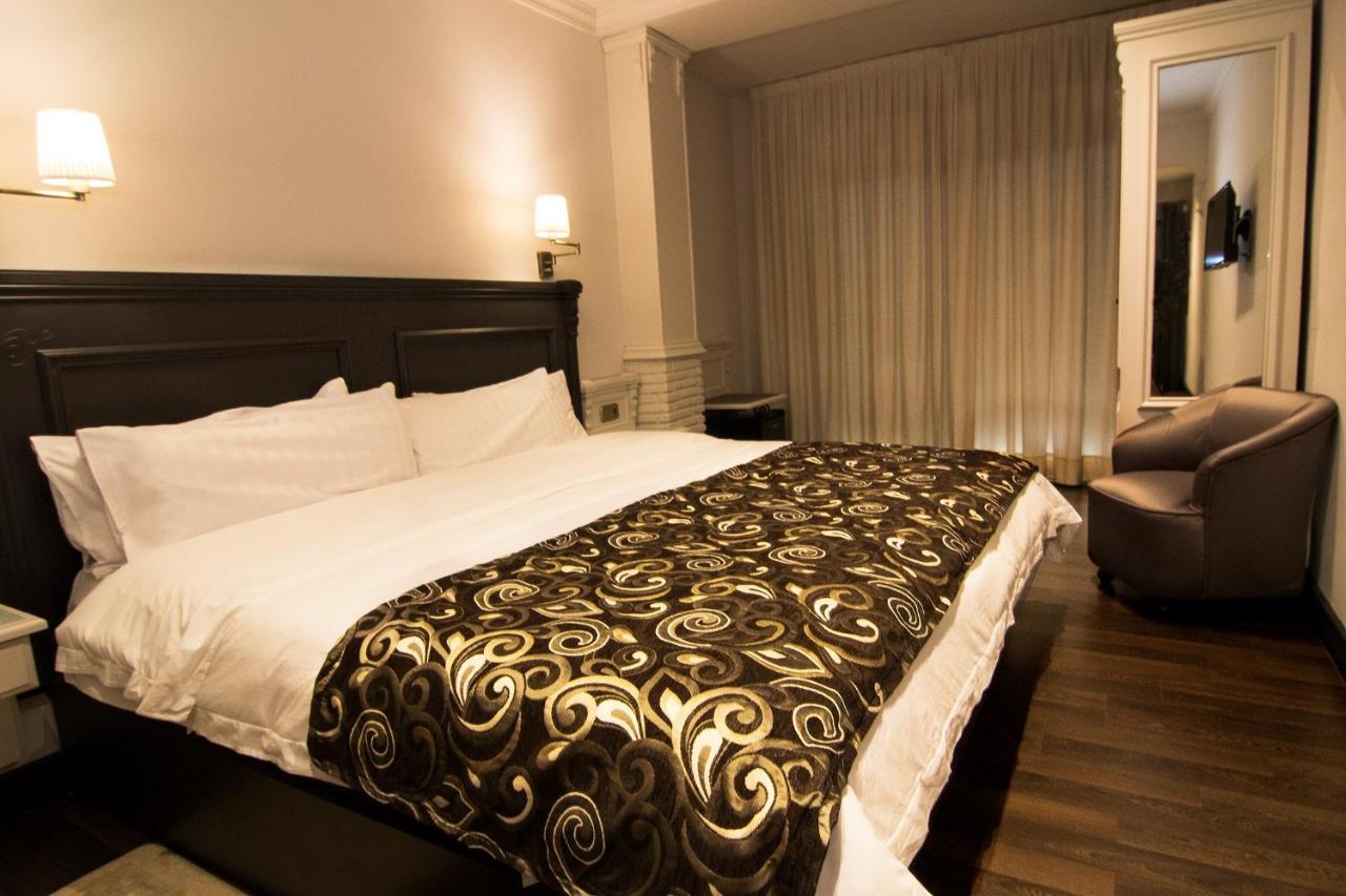 Avent Verahotel Esterno foto