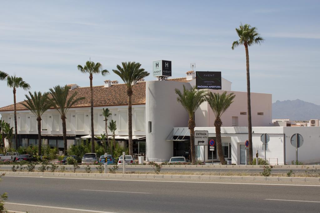Avent Verahotel Esterno foto