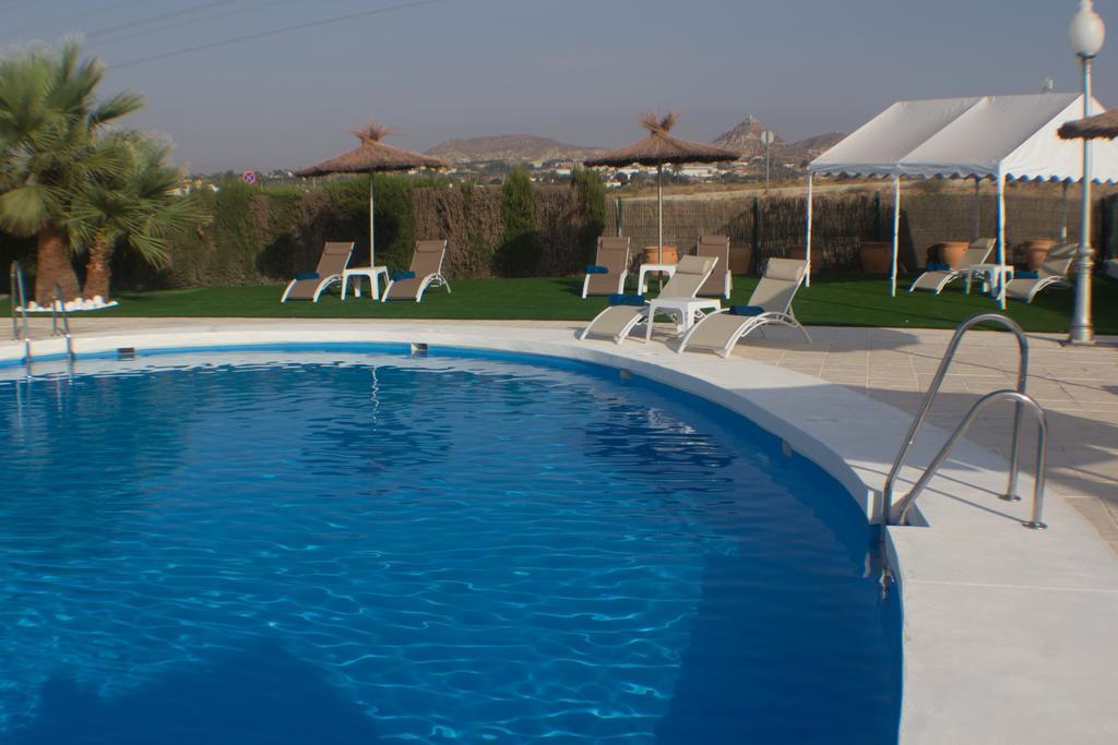 Avent Verahotel Esterno foto